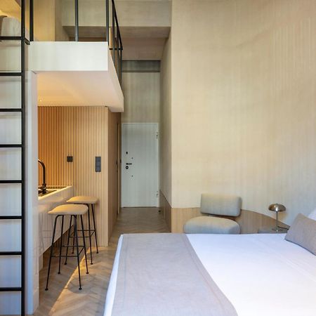 The Newel Psychiko Hotel Athena Bagian luar foto A room at the hotel