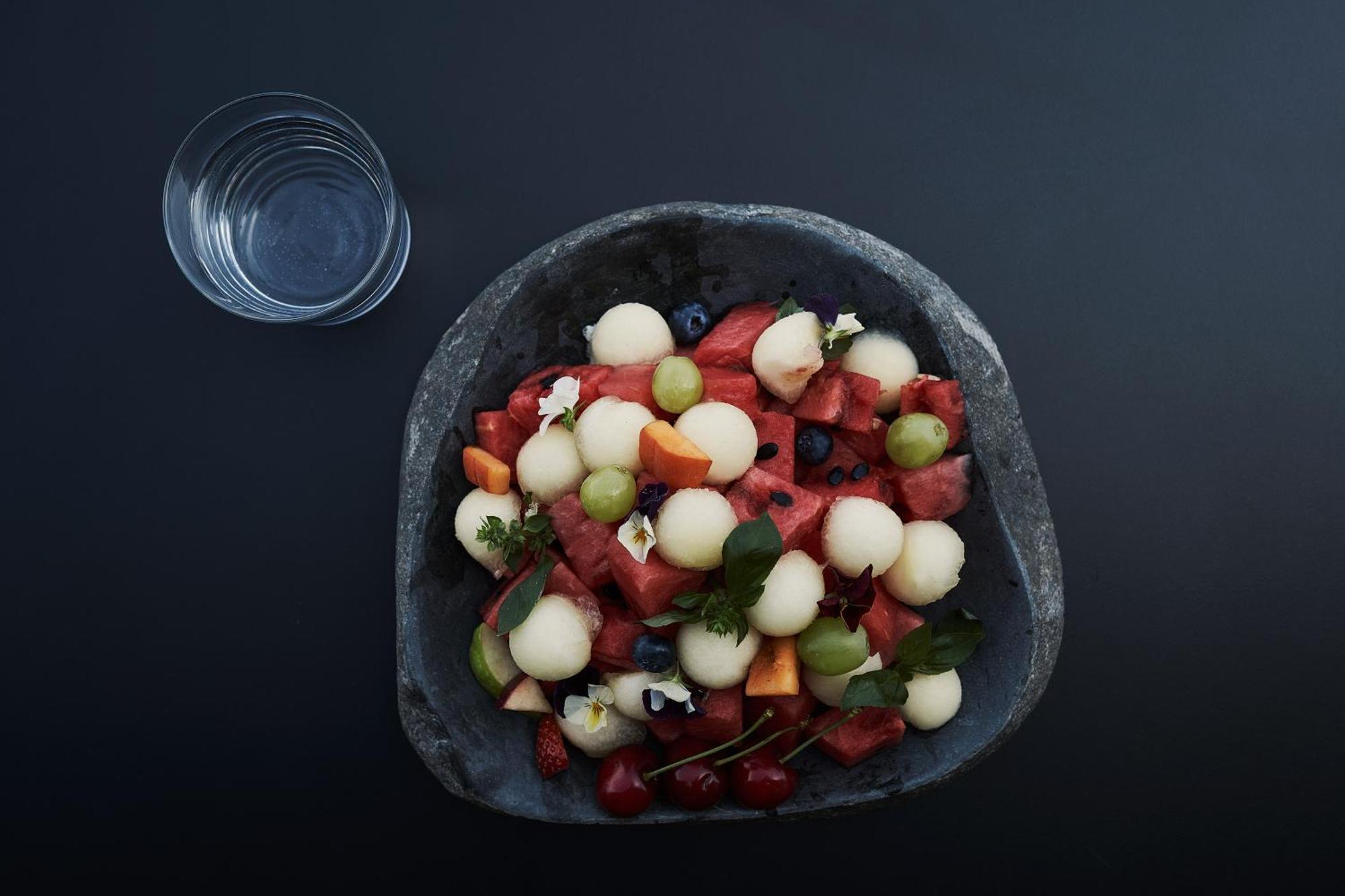 The Newel Psychiko Hotel Athena Bagian luar foto Fruit salad